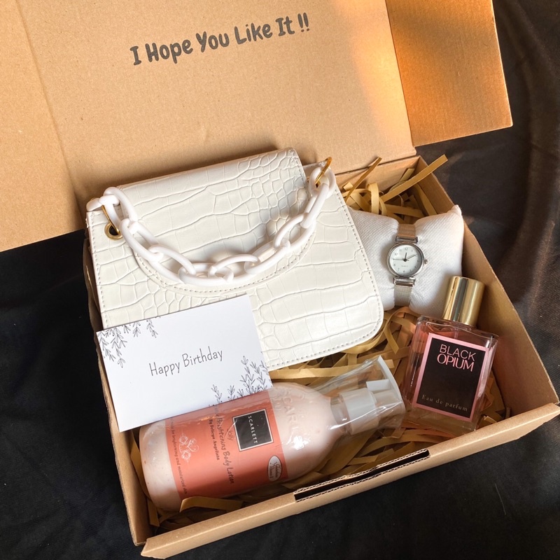 [B7676]KADO TAS CEWEK/HAMPERS GIFT BOX TAS CEWEK/KADO ULANG TAHUN/KADO PACAR/KADO VALENTINE/KADO ANNIVERSARY/HADIAH ULANG TAHUN/KADO WEDDING/KADO WISUDA/HAMPERS LEBARAN/HAMPERS RAMADHAN
