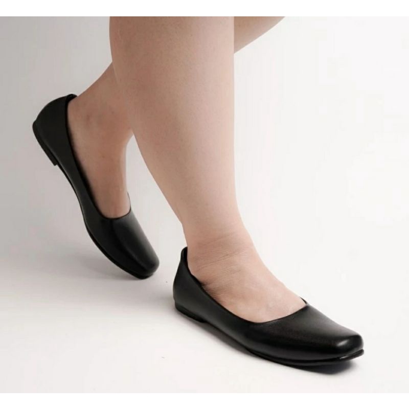 Sepatu Flatshoes Wanita Oversize T2.Putih 41.45 Flat Sepatu Formal Sekolah JUMBO IMPORT Kaki Gemuk Bule Sepatu Perawat Suster