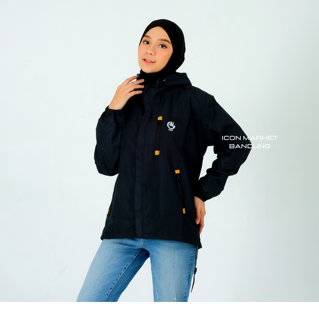 Jaket Parasut Wanita Waterproof Model Everest Size M L XL XXL Original FCF / Jaket Outdoor Wanita Anti Air