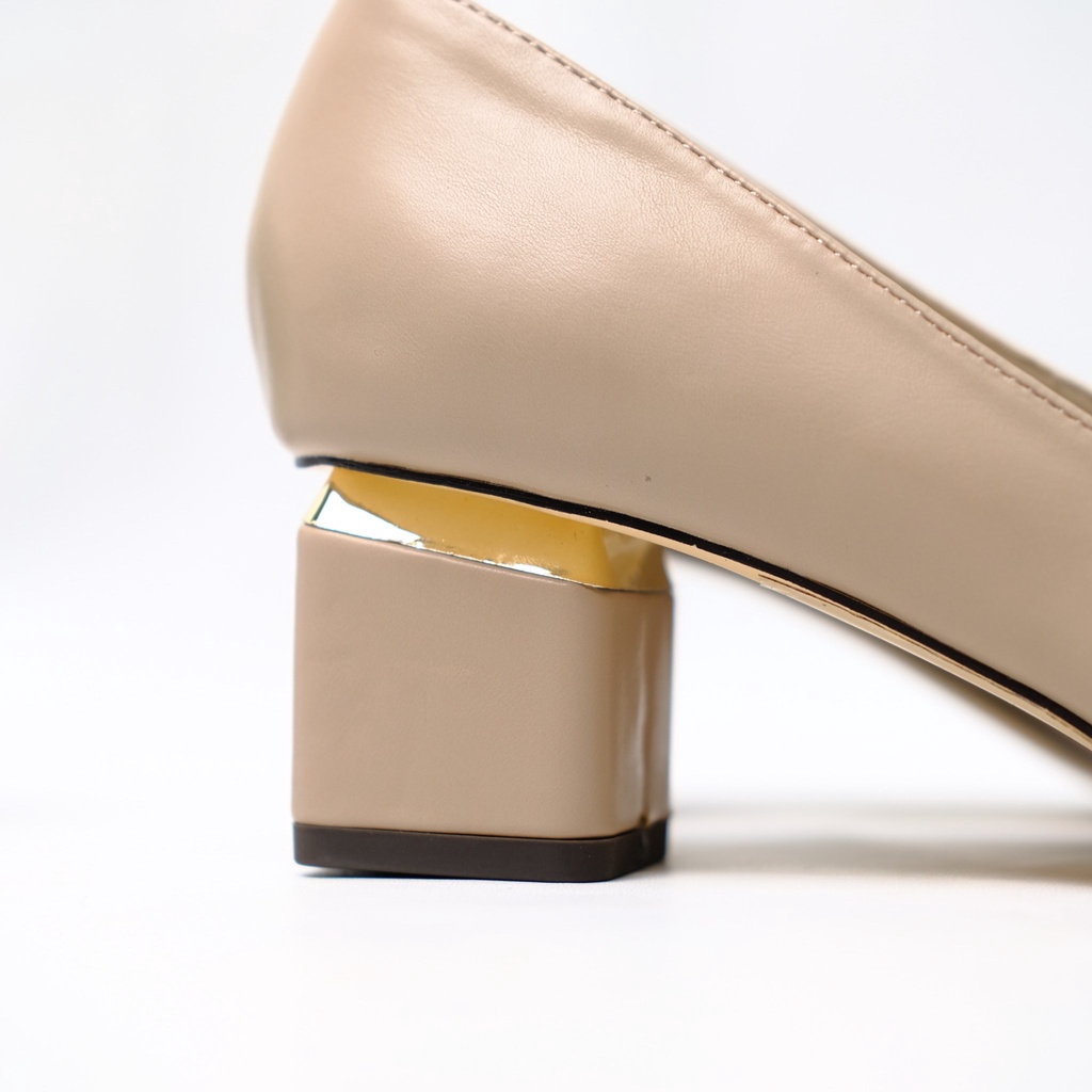 [7.7 Boombastis Sale⚡] - SEPATU KERJA WANITA IMPORT BRANDED CK CKS303 POINTED TOE PUMPS PREMIUM