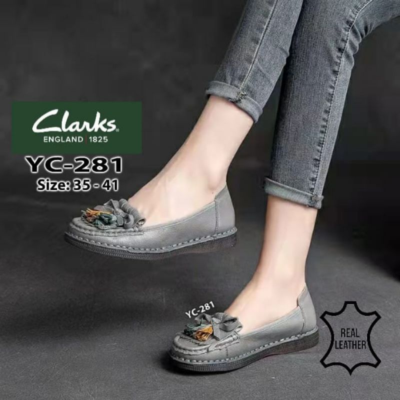 Clarks YC-281 Loafer Leather / Sepatu clarks wanita / clarks flat pita