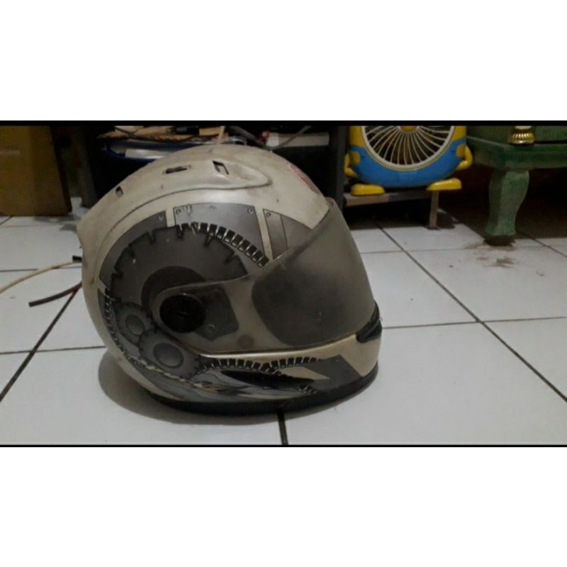 Helm bekas yamaha vixion