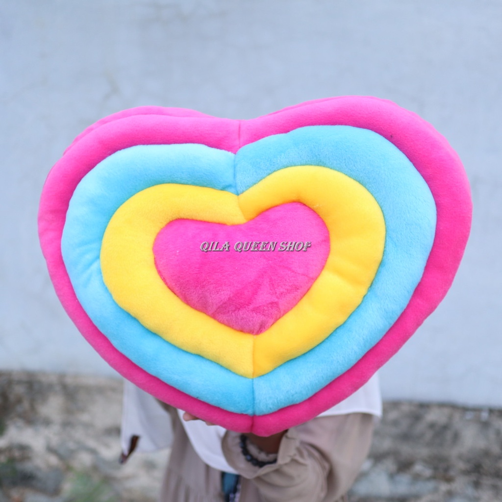 BANTAL love pelangi 37cm bukan boneka BTS