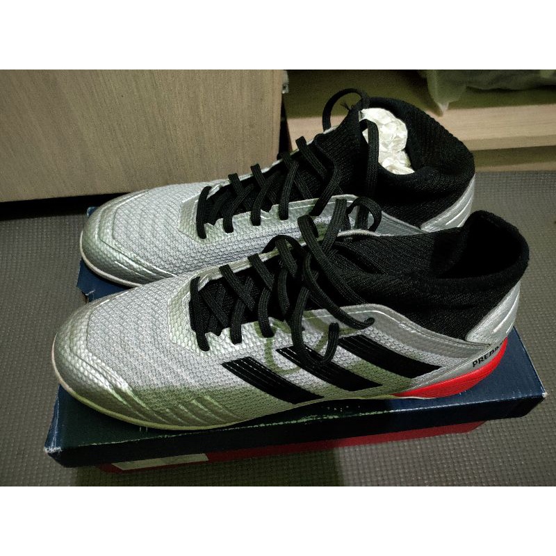 Adidas predator futsal
