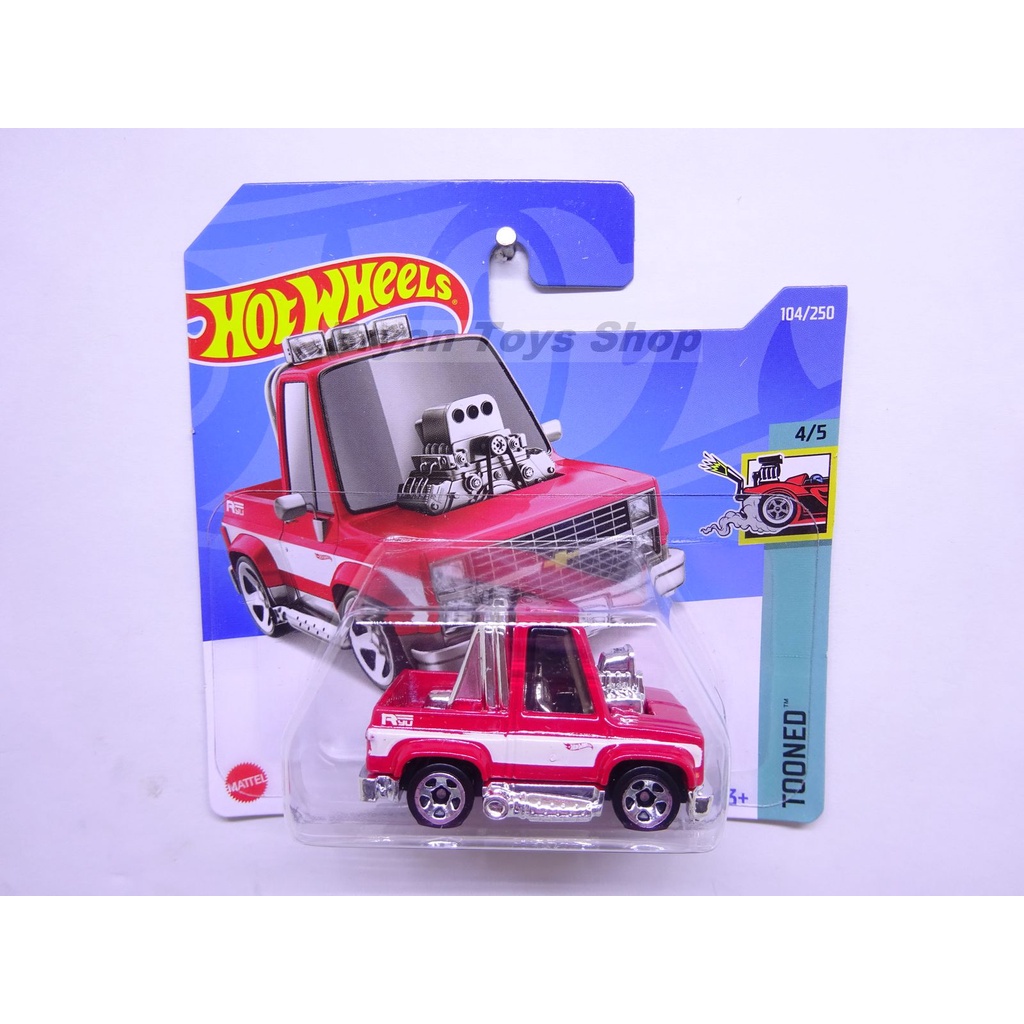 Hot Wheels SC Toon'D 83 Chevy Silverado Merah Short Card