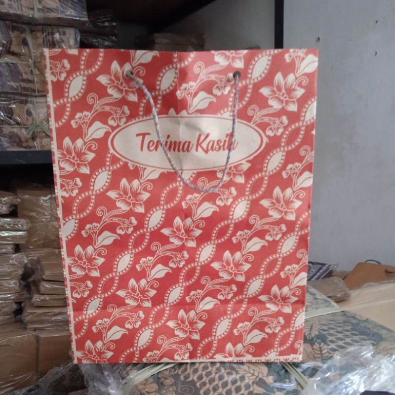 Paper bag /tas kertas uk 20x11x25