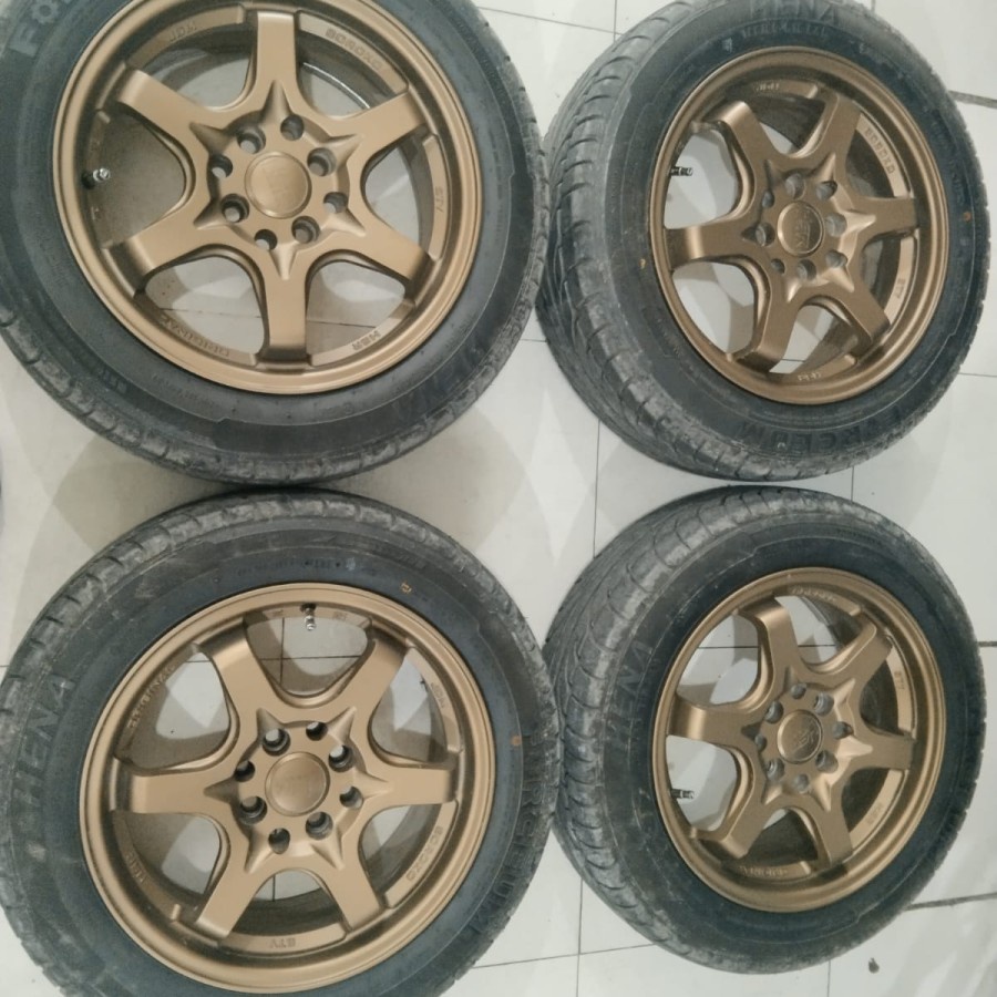 Velg Mobil Bekas Seken Ring 15 STY R15X6,5 Baut 4 ET42 BAN 185 60 R15