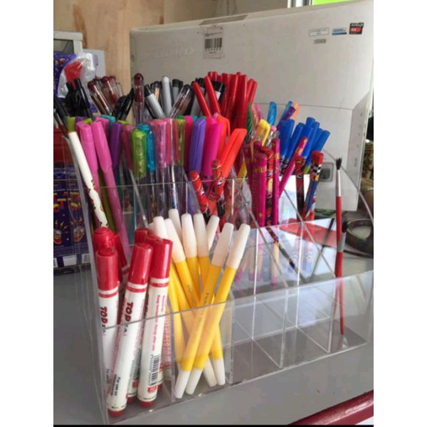 

Rak ATK Tempat Pensil Kotal Pulpen Wadah Spidol Akrilik