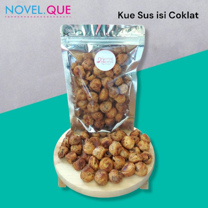 

Kue Sus Kering Isi Coklat Homemade Premium