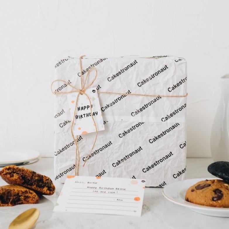 

Chewy Giant Cookies (HAMPERS BIRTHDAY) | Soft Cookies