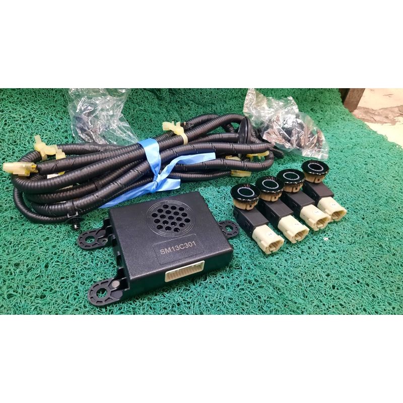 sensor parkir 4 titik standar mobil