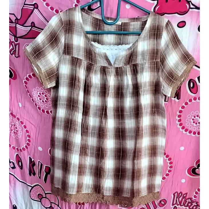 PRELOVED Blouse Coklat Lengan Pendek Coklat Putih
