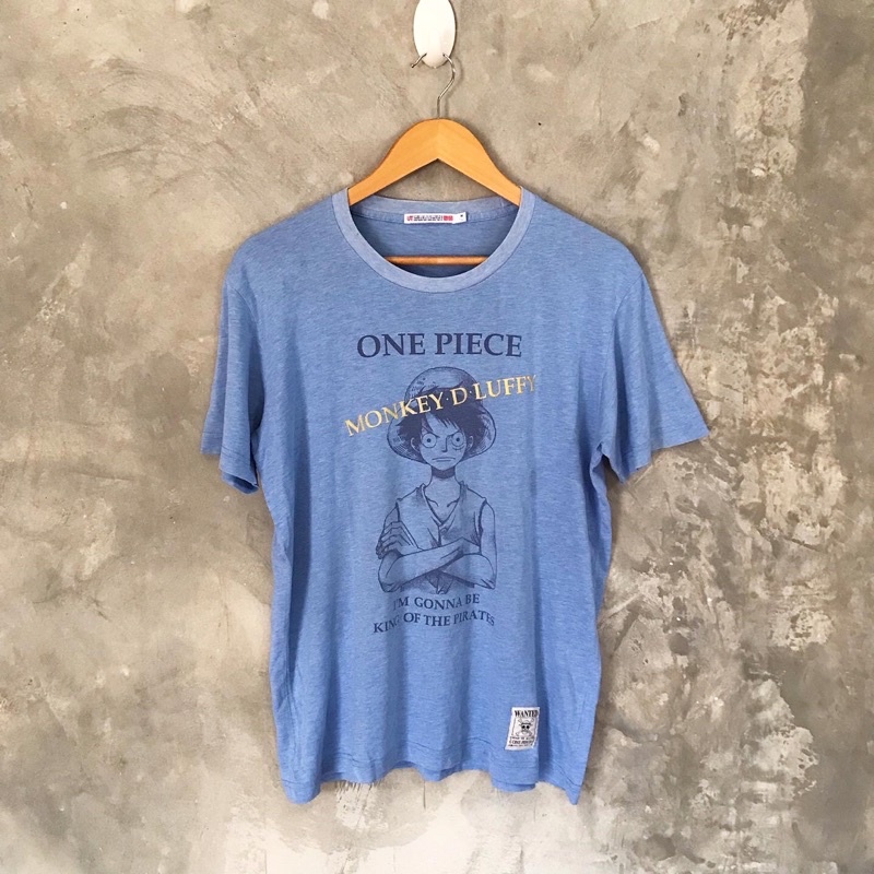 Kaos Uniqlo one piece luffy