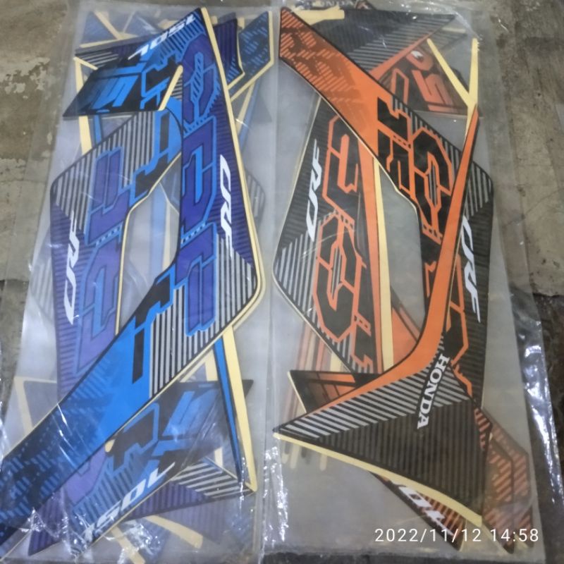 STRIPING STIKER LIST BODI MOTOR STANDAR CRF 150 L TAHUN 2021 2022 CRF 150L