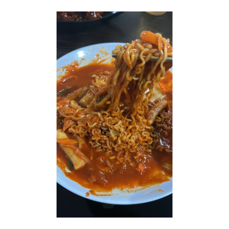 

Rabokki (topokki+noodles)