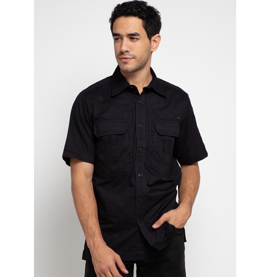 KEMEJA MGEE TRAVIS C016 - BLACK - KEMEJA LENGAN PENDEK