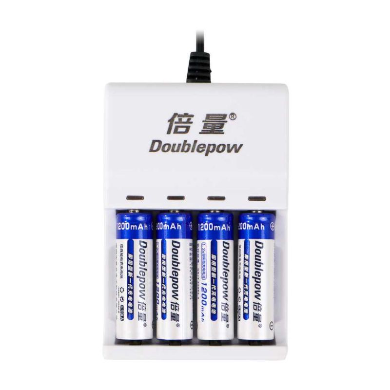 DOUBLEPOW Charger Baterai 4 slot AA/AAA + 4 PCS AA 1200mAh - DP-U82