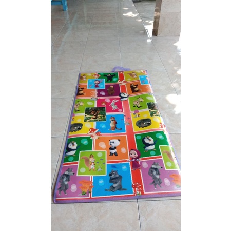 tikar gulung / alas sajadah