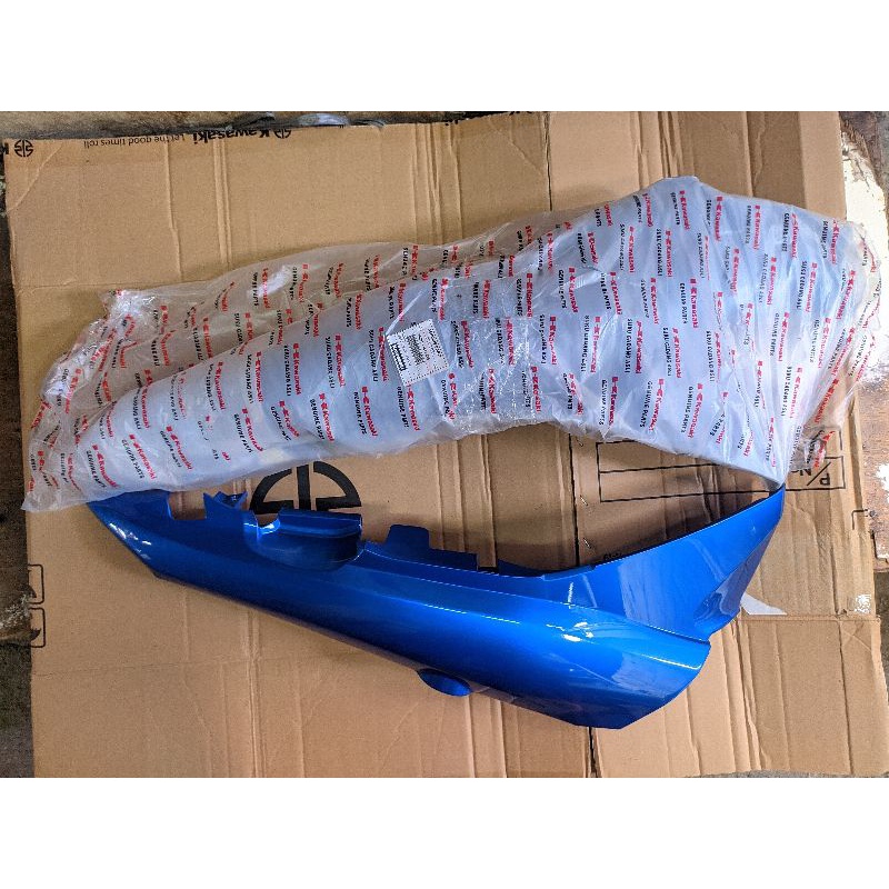 BODY BELAKANG BLITZ R BIRU