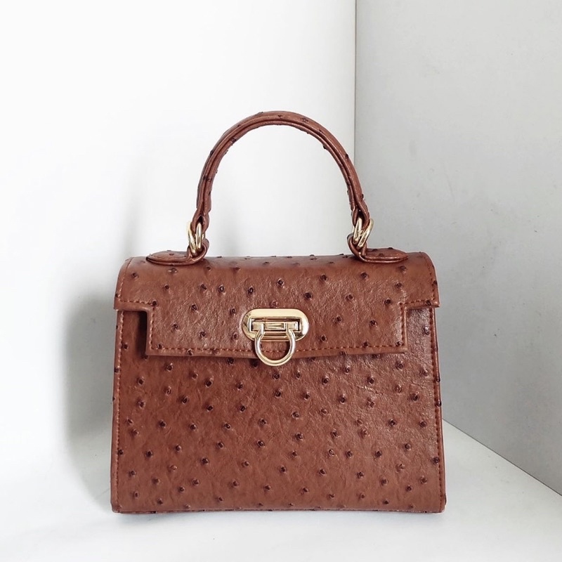 Lumie Bag Ostrich by Kian.id