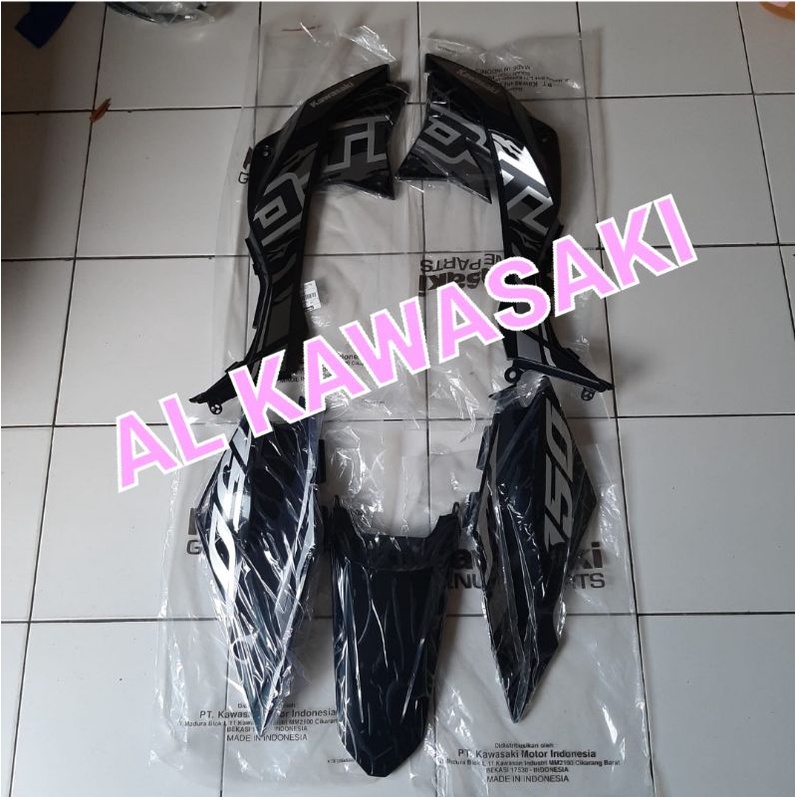 cover body bodi sayap set hitam 2021 2022 dtracker d traker dtraker dt new 150 original