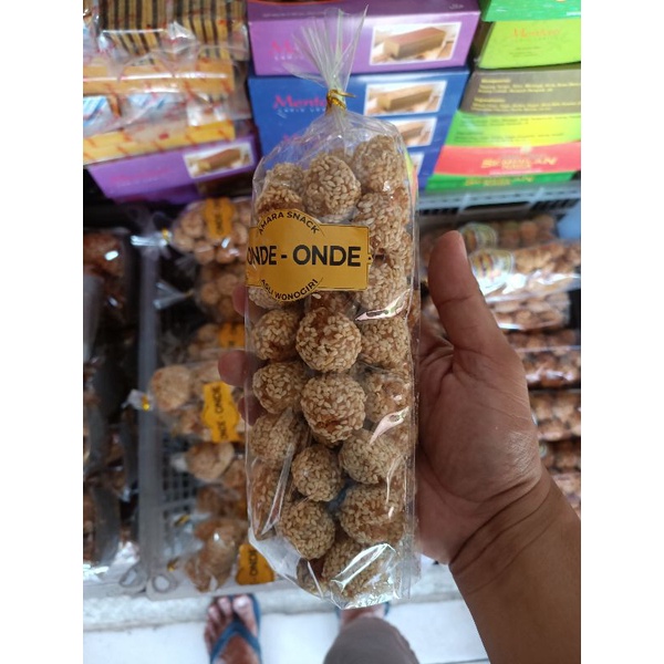 

onde onde kue ketawa 260gr kecil