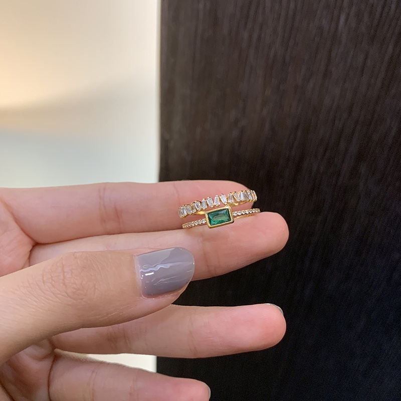 Cincin Zircon Berlian Imitasi 3 Warna Bahan Titanium Steel Untuk Wanita