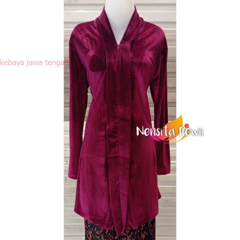 FT56Y Kebaya Kartini Panjang / Kebaya Bludru Model Kartini - Body Panjang Kebaya Bludru