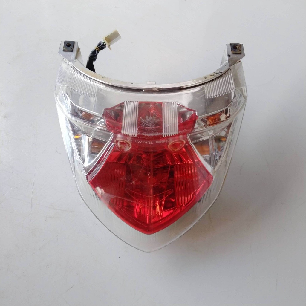LAMPU BELAKANG TVS NEO 110 ORIGINAL COPOTAN LAMPU STOP TVS 110 NEO SEKEN ORIGINAL