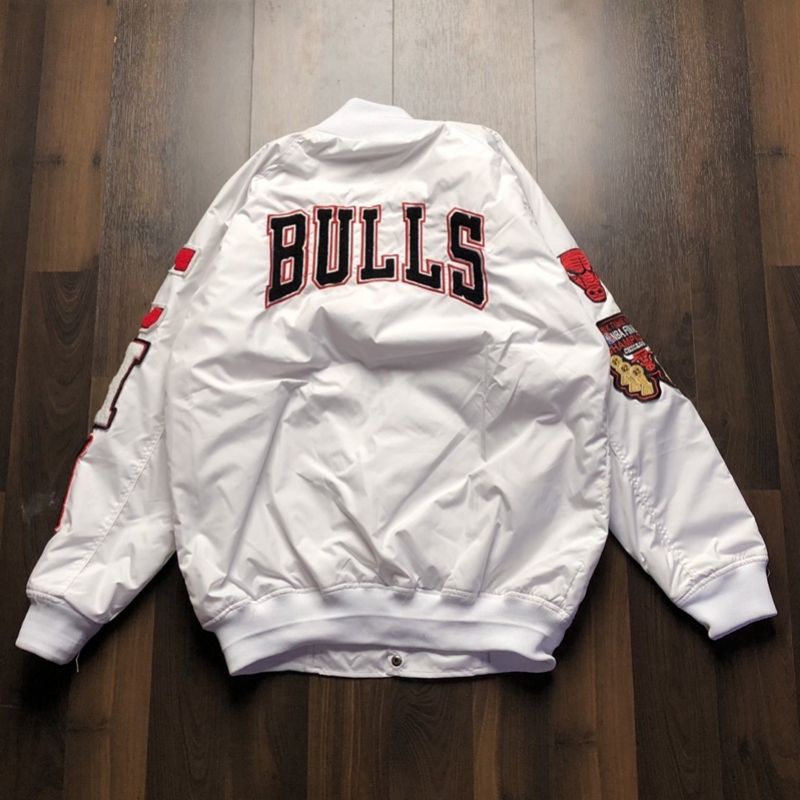 VARSITY JAKET HOODIE SWEATER CHICAGO BULLS PUTIH FULLTAG &amp; LABEL