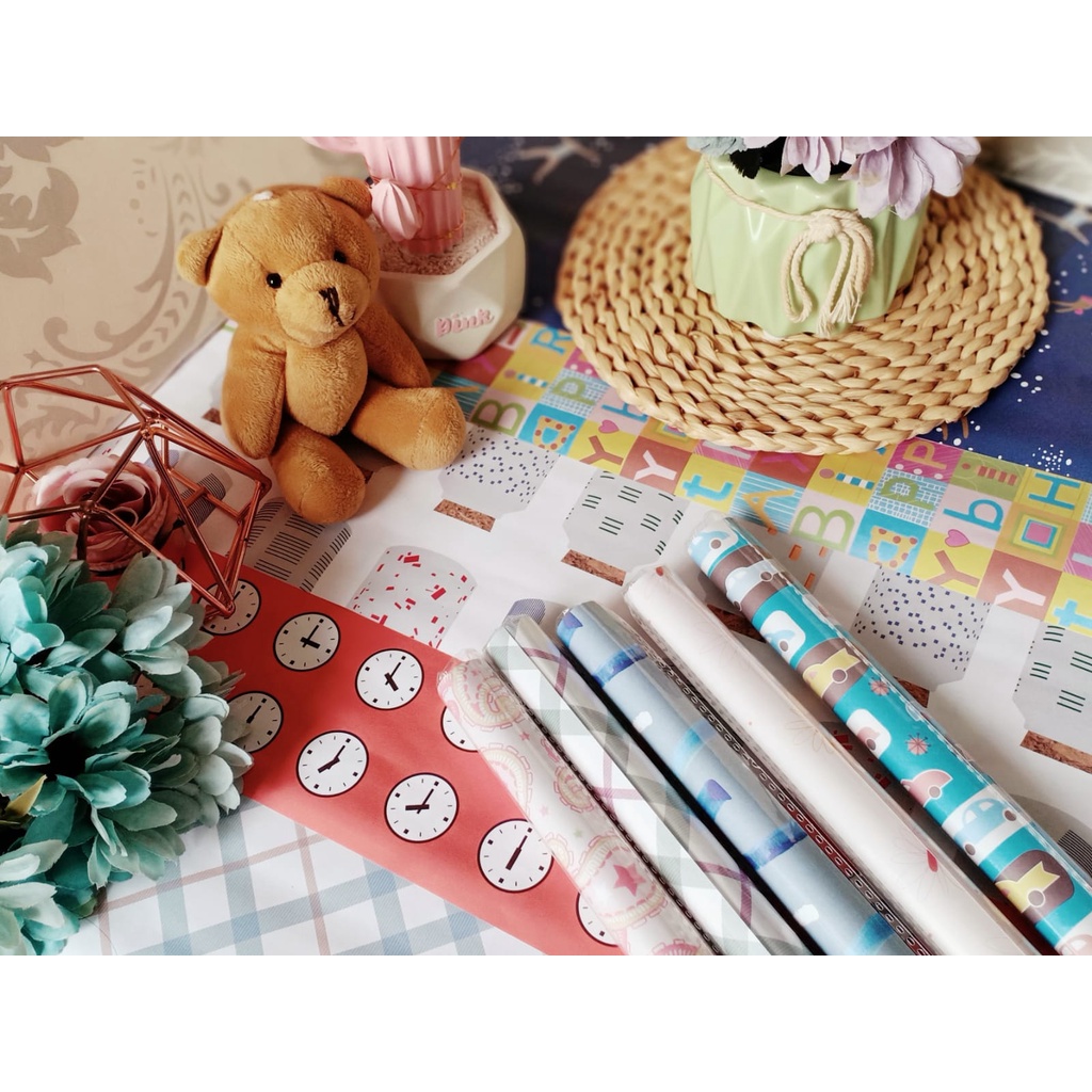 

KERTAS KADO CLASICC SMALL