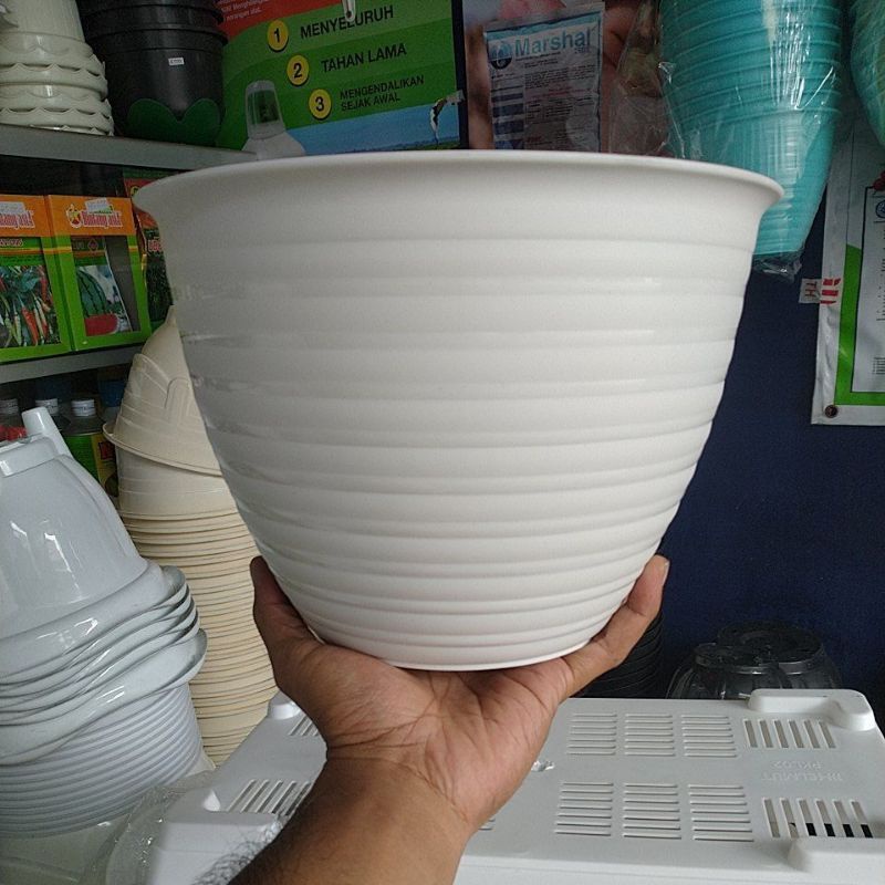 Pot Tawon Madu 30 Putih 24 cm/Pot Goocie 30 Putih /Pot madu 30 Premium Great A