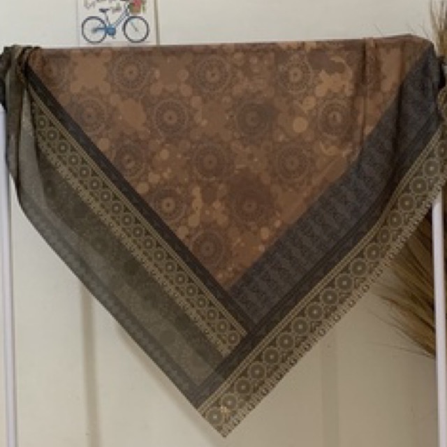 preloved louisaluna kara caramel