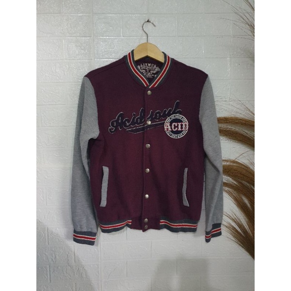 Varsity Litmus Acid Soul Second