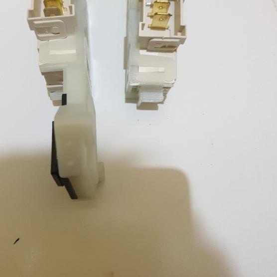DOOR LOCK SWITCH MESIN CUCI LG
