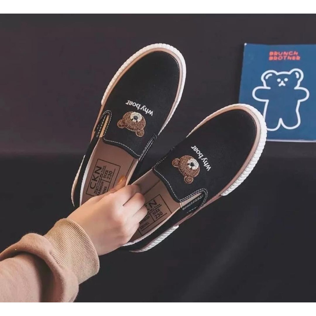 Sepatu Slip On Korea Motif Why Bear Sudah Pakai Dus Bisa COD