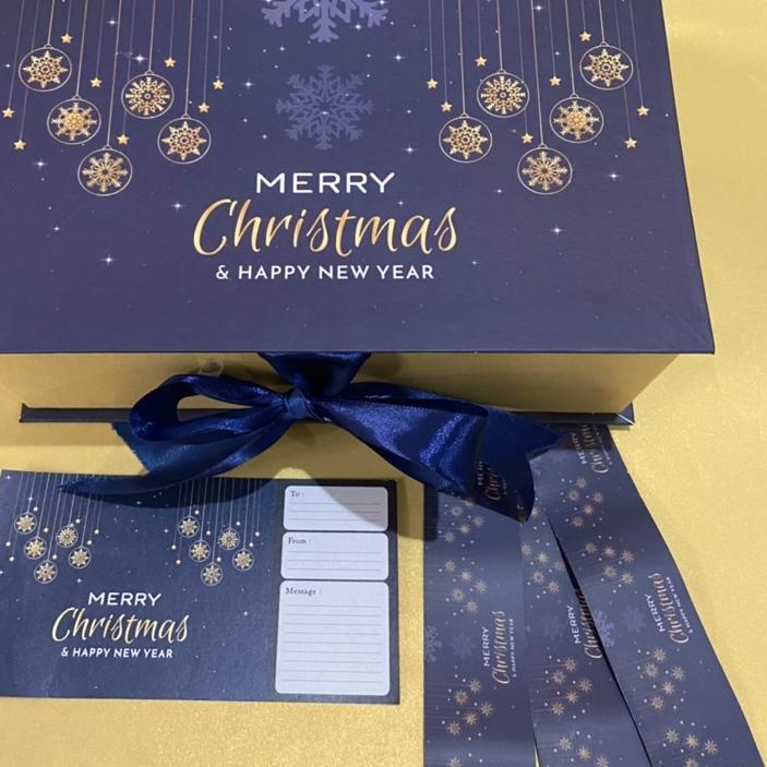 

Hampers natal / kotak kado christmas / box kue kering natal