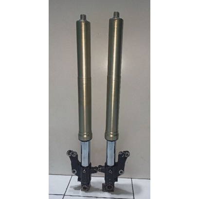 USD limbah moge GSX-R400