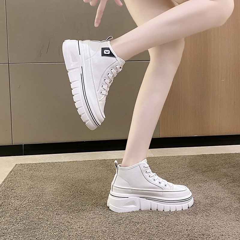 AVANCEID 1824 Sepatu Sneakers Boots Wanita Sekolah Kerja Putih Hitam Import