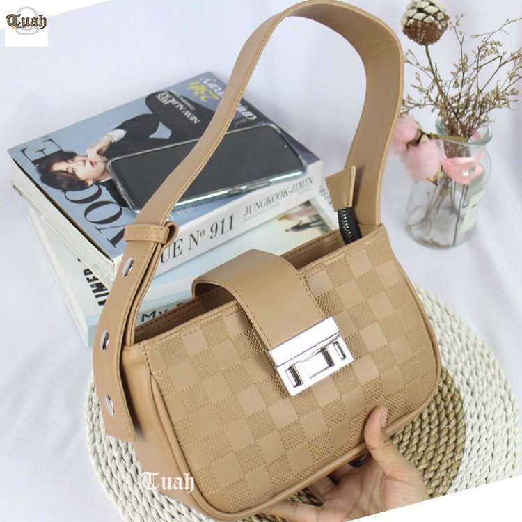UAH SLIMBAGS NEW ARRIVAL/ Tas Selempang Bahu Modis Trendy Kekinian Ala Koreaan Style MX -57 / Tas Selempang Bahu Wanita / Tas Kerja / Tas Pesta/ Tas Wanita Terbaru Kekinian &amp; Terlaris