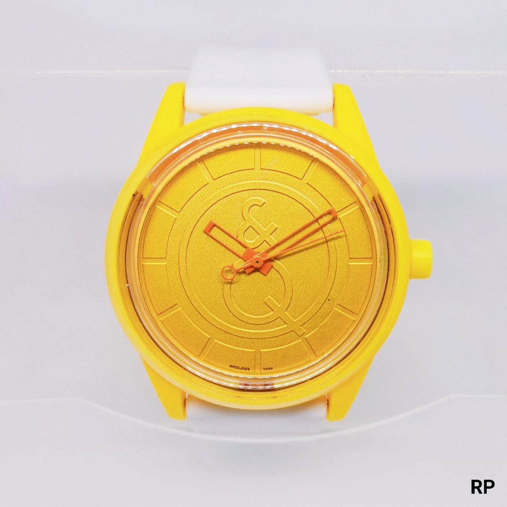 Jam Tangan Smile Solar Wanita Stylist Casual Karet Rubber Original Q&amp;Q QnQ QQ