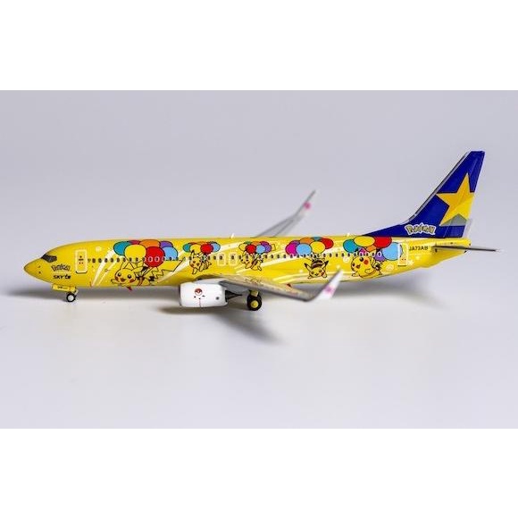 Diecast Pesawat Ng Models Boeing 737-800 Pokemon Skymark 1:400