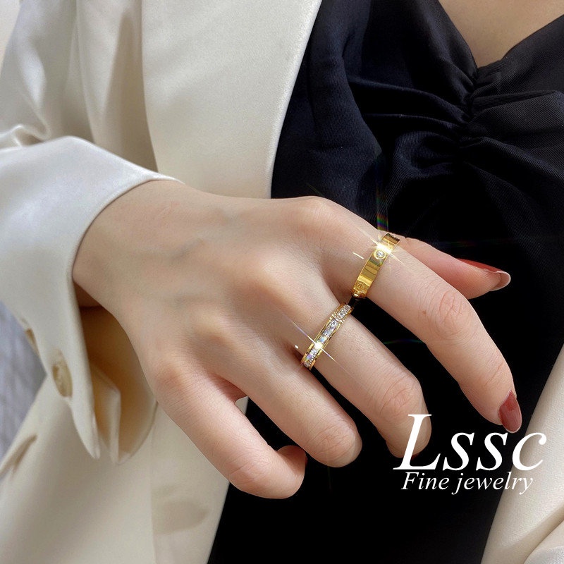 Cincin Titanium Wanita/ Pria Berlian Mewah Emas 18K Anti Karat Perhiasan Korea Aksesoris Pasangan