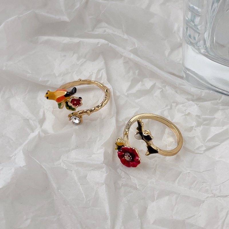 Mhang Cincin Model Terbuka Bahan Metal Desain Mawar Merah Hias Zircon Gaya Vintage Untuk Wanita