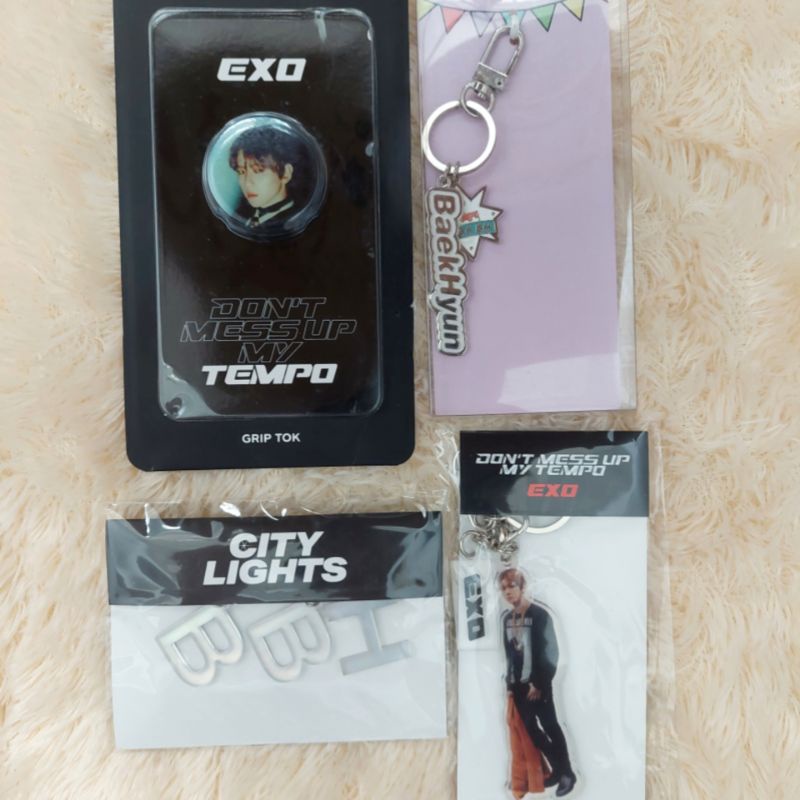 EXO BAEKHYUN KEYRING BIRTHDAY TEMPO CITY LIGHTS GRIPTOK