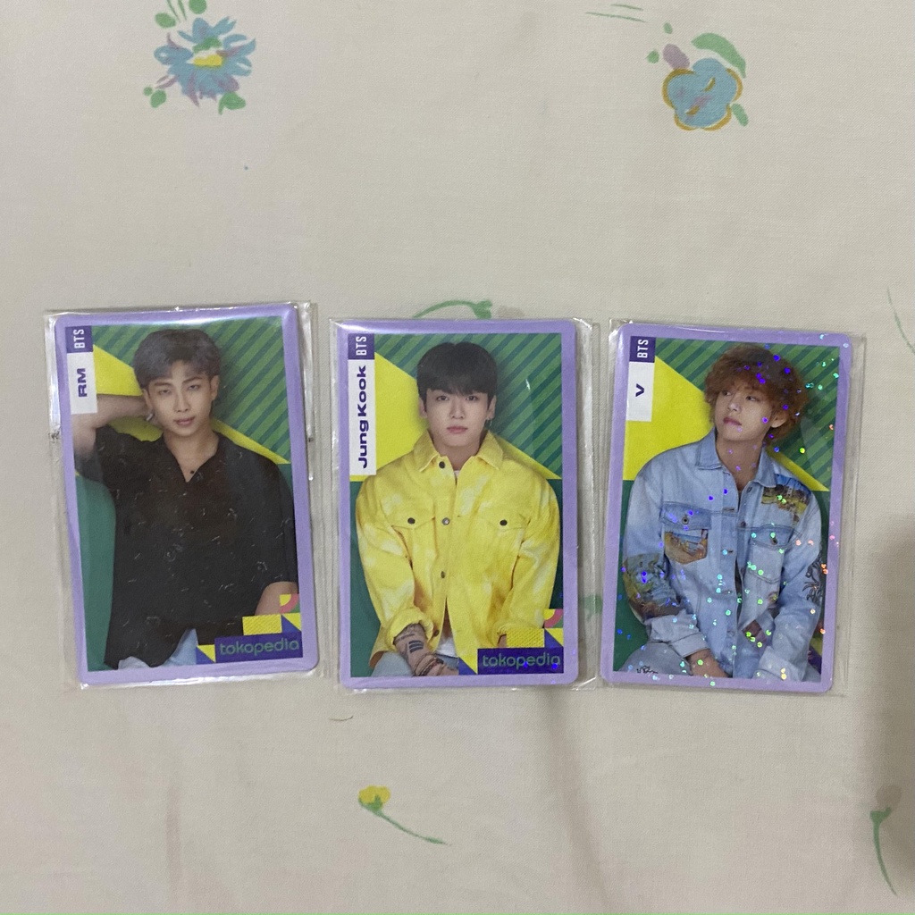 [READY STOCK] Photocard Toko Hijau PC RM Jungkook Taehyung V