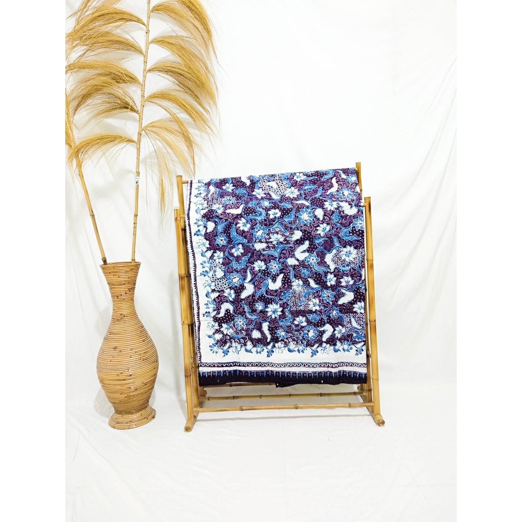 Batik Tulis Lasem 2 Warna Motif Sekar Jagad