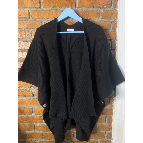 Monomolly outer