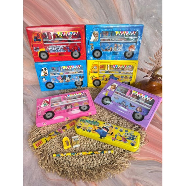 

alat tulis set karakter