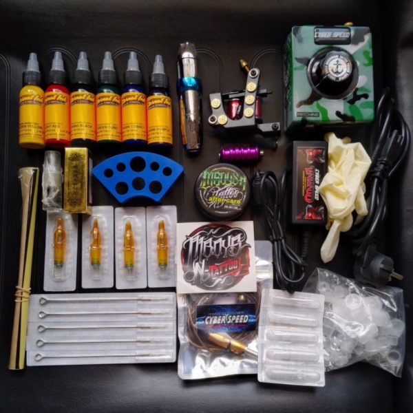 

Dijual perkakas Tattookit Pro black 2machine eternal ink USA 26SZ2 Murah